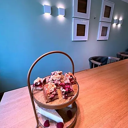 Greendesign Апарт-отель 4*