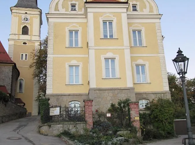 Greendesign Aparthotel 4*